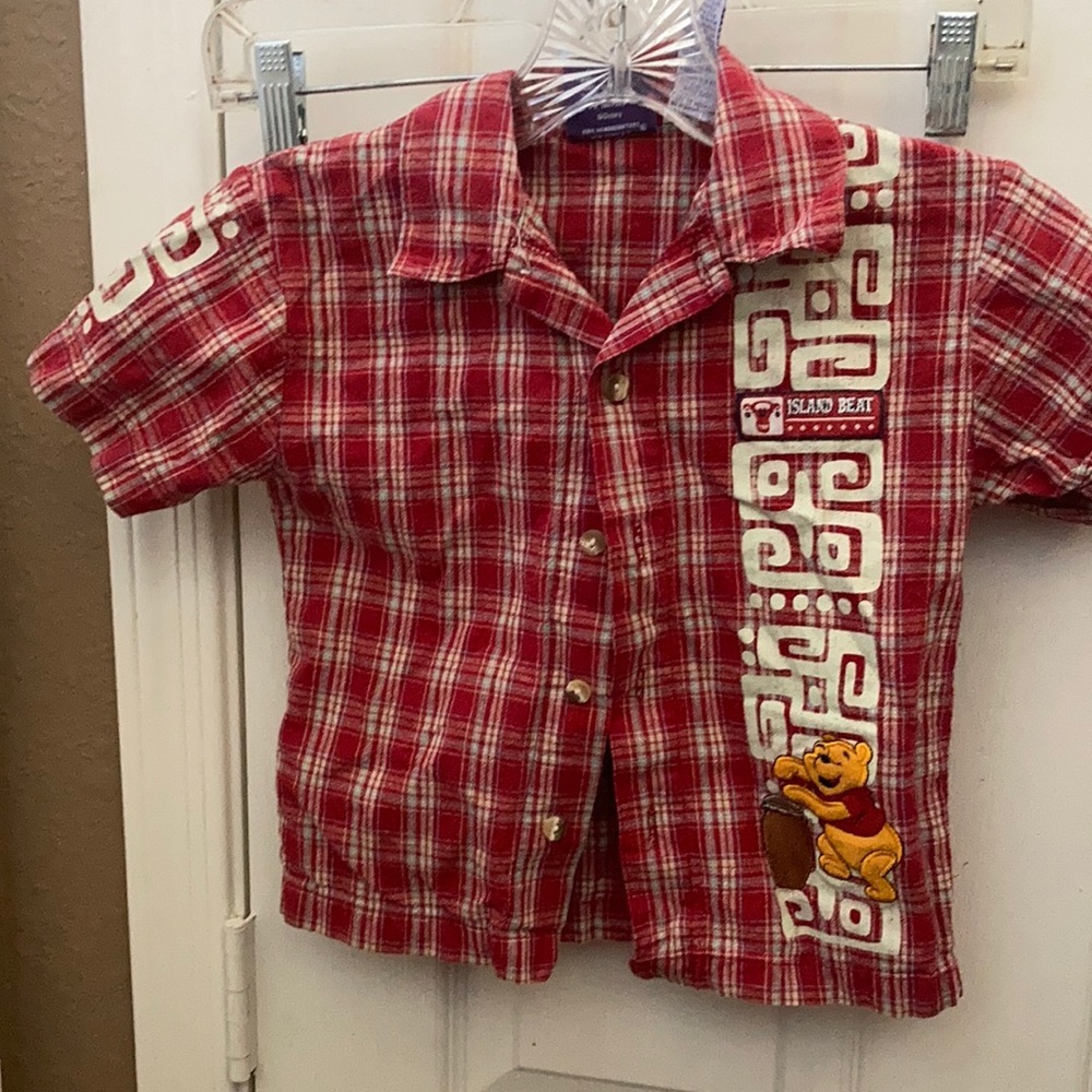 FINAL MARKDOWN BOYS Pooh shirt 4t